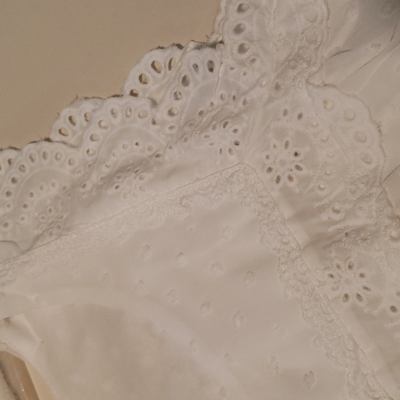 ♥️New boutique Crochet polka dot tank - Picture 8 of 13